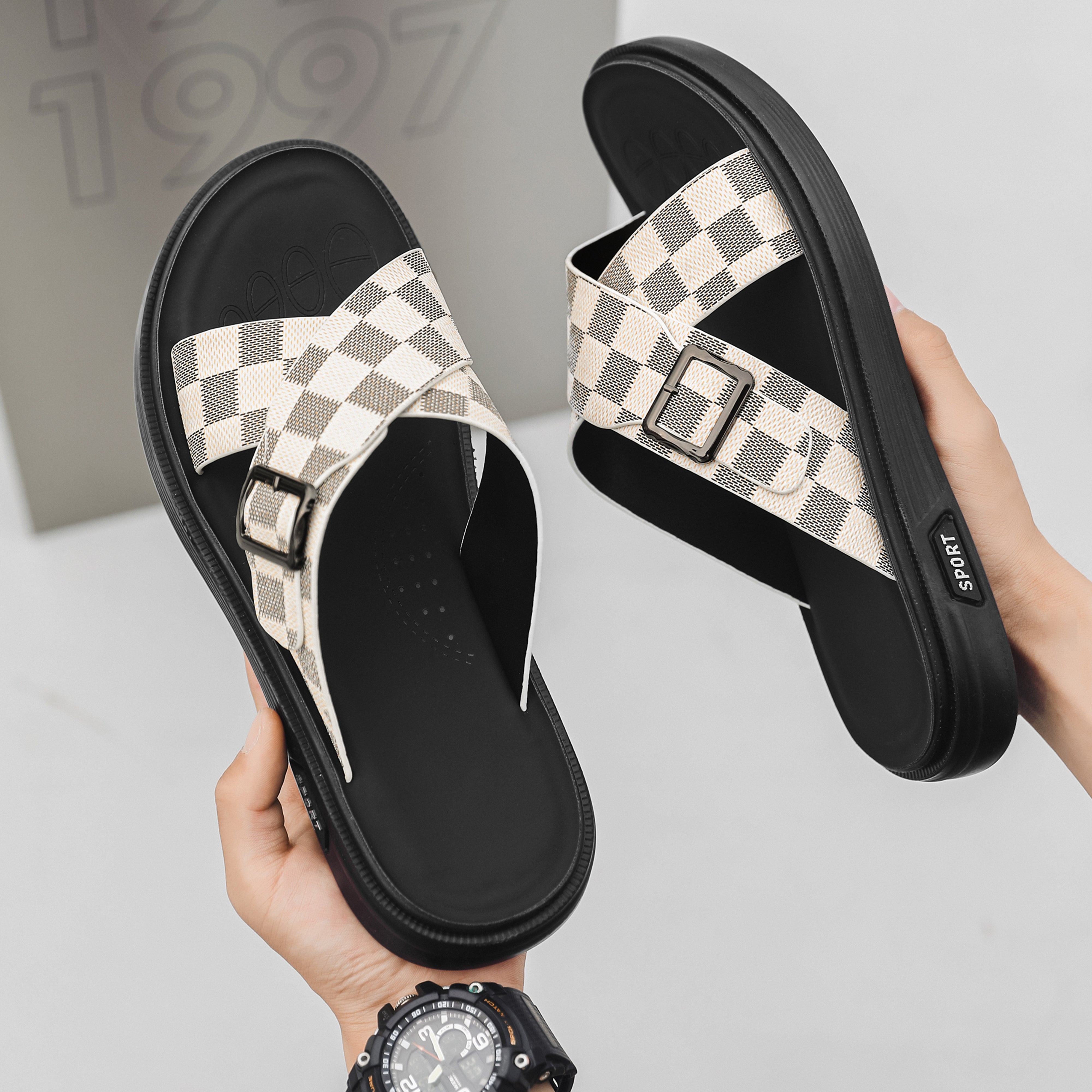 Chanclas cruzadas a cuadros para hombre Beige