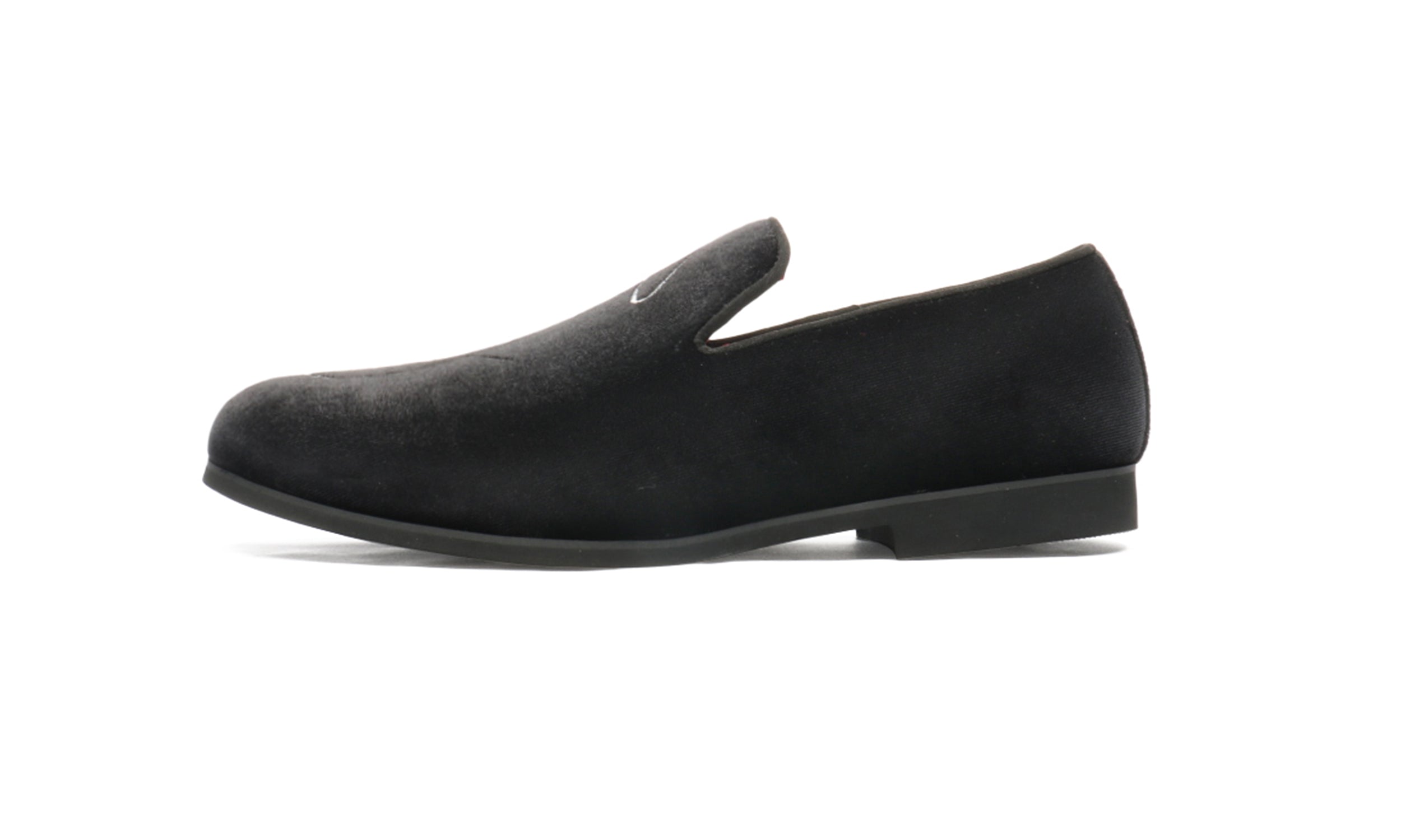 Men's Embroidery Velvet Loafers Black