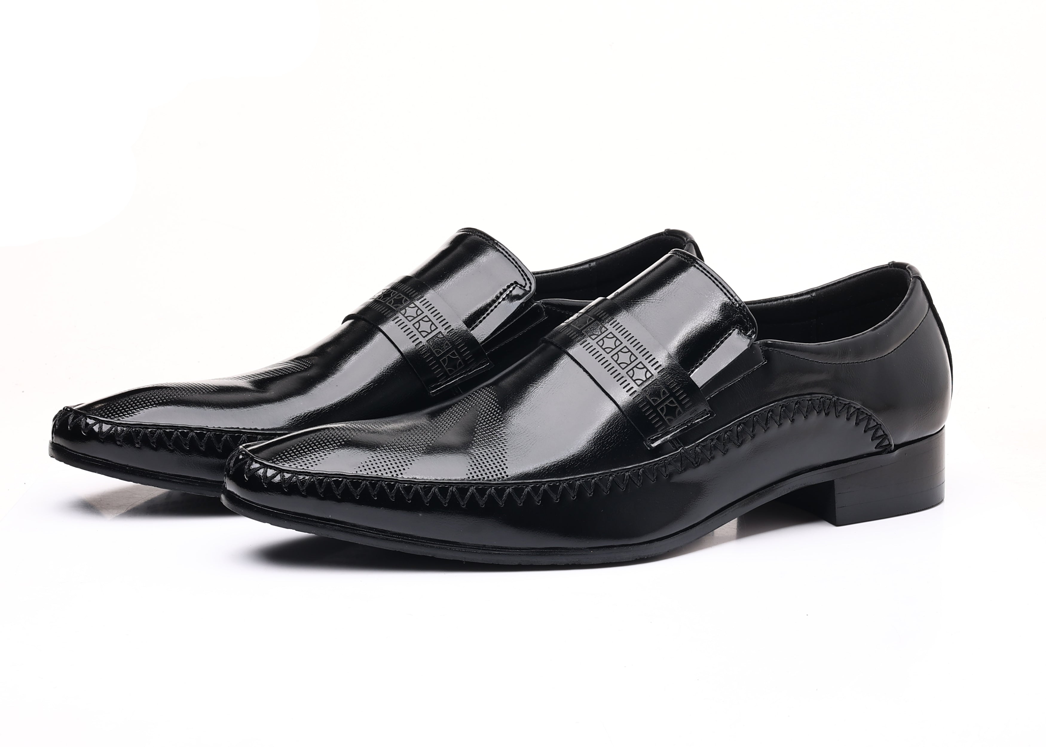Men's Pointed Moc Toe Leather Shoes