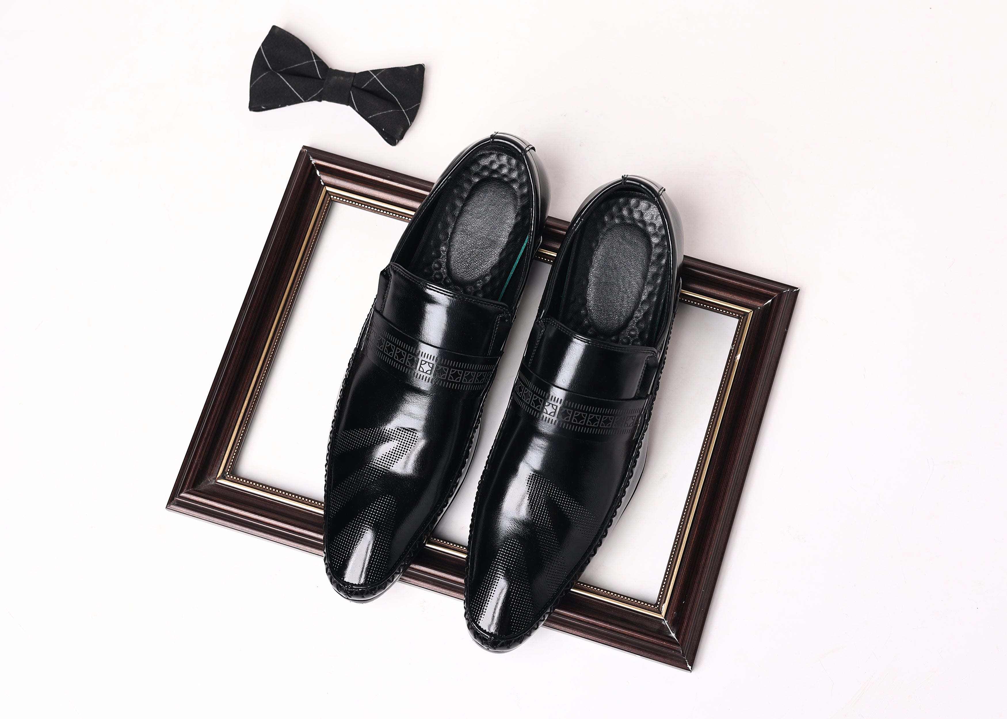 Men's Pointed Moc Toe Leather Shoes