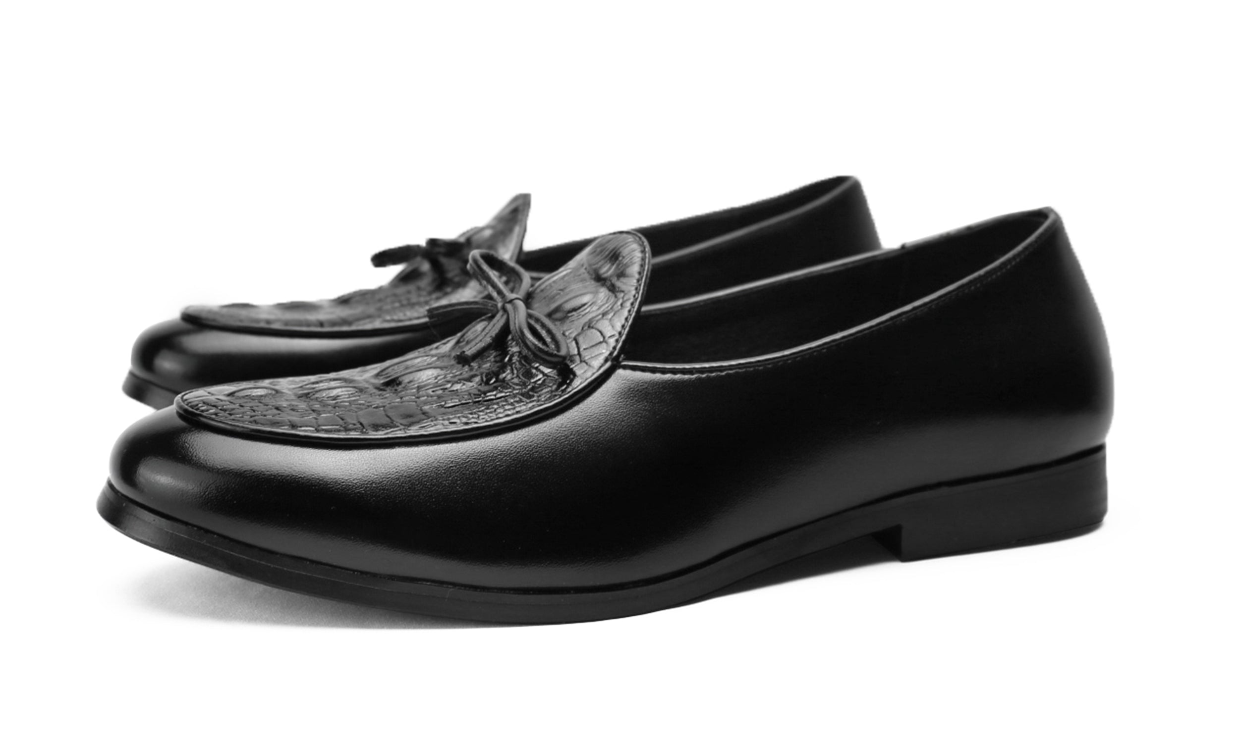 Mocasines con lazo de cocodrilo para hombre negro