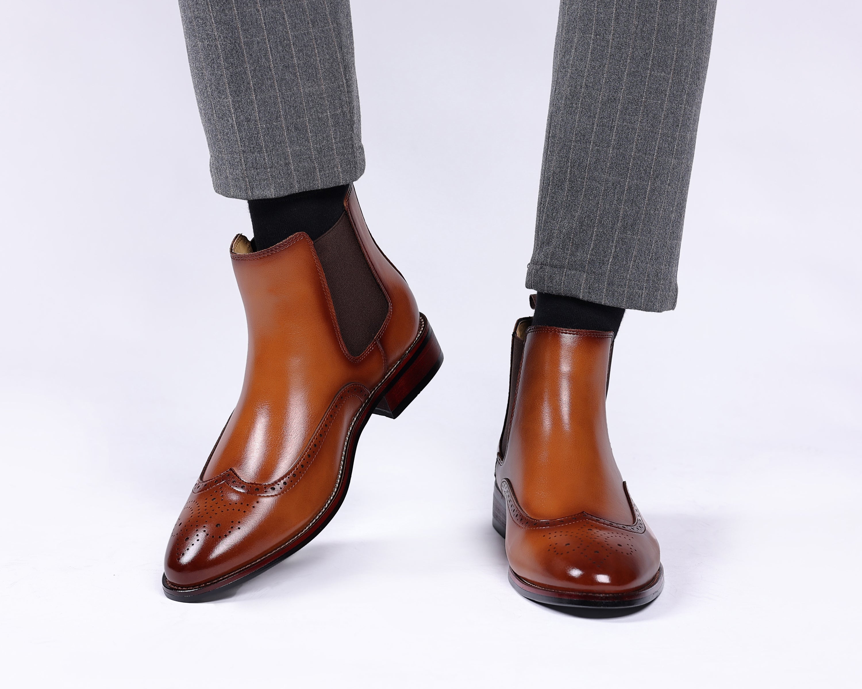 Botas Chelsea con detalle Brogue