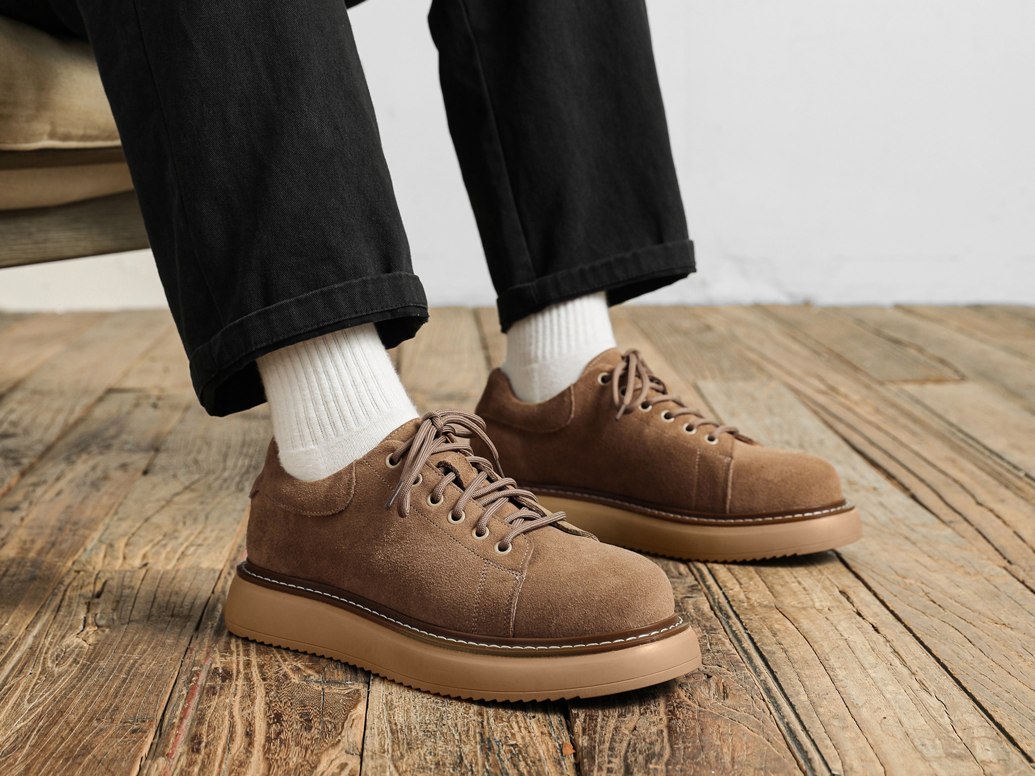 Zapatillas skate gruesas de ante para hombre