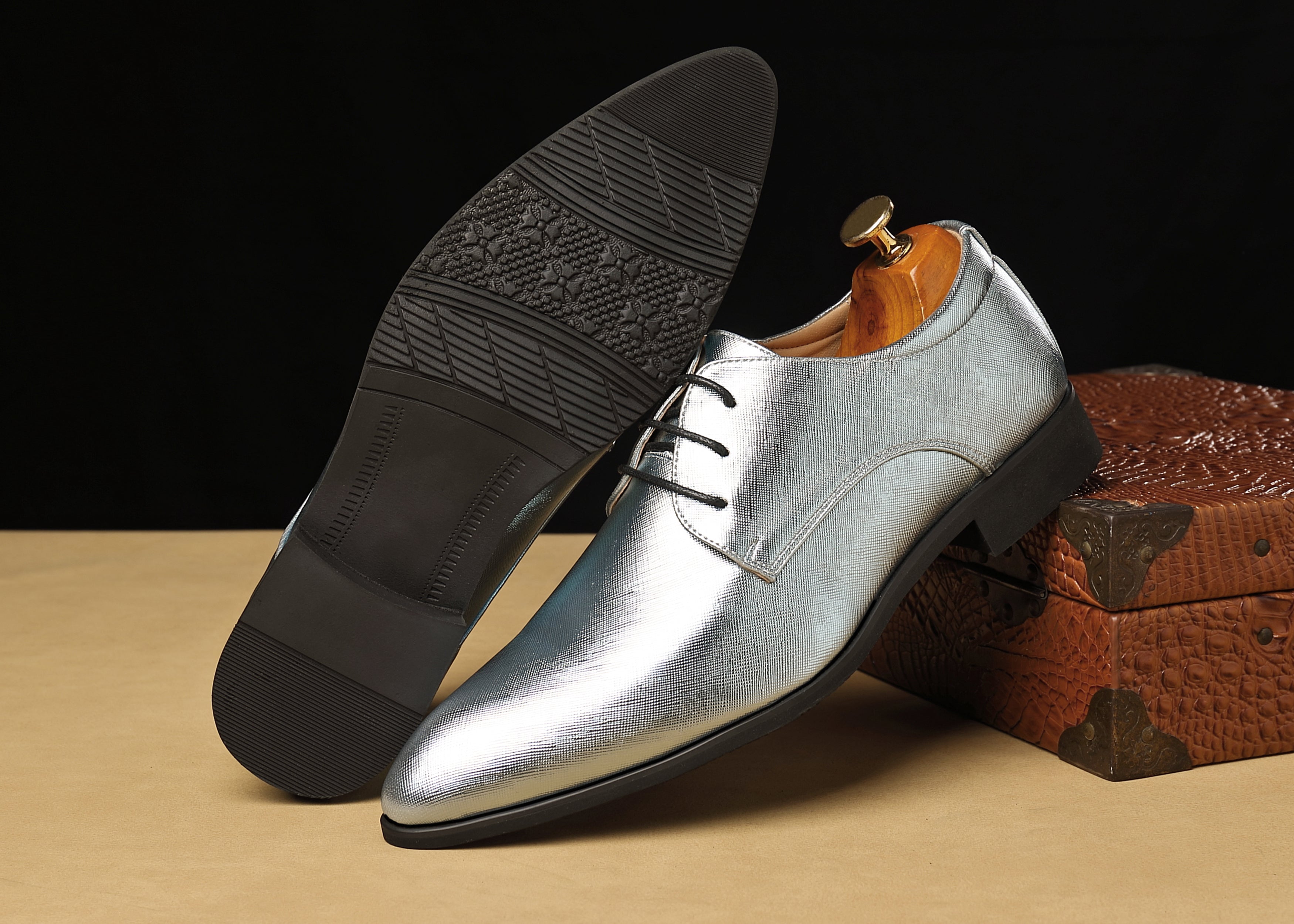 Men's Plain Matte Leather Derby Shoes