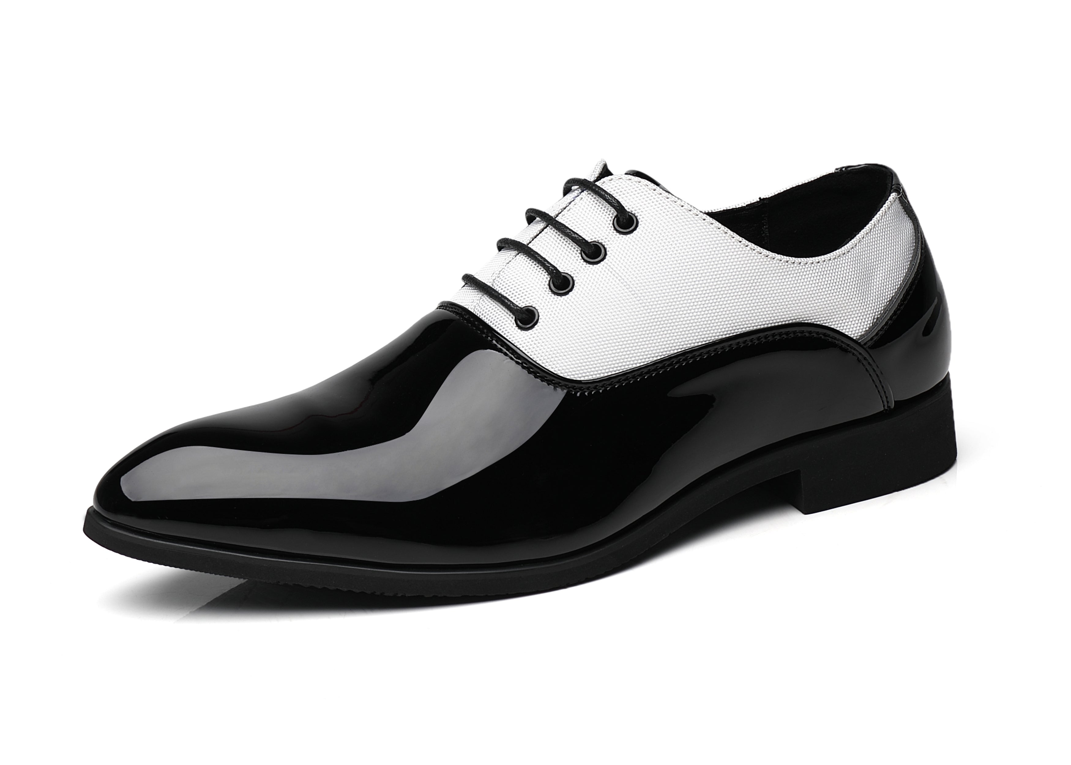 Men's Contrast Patent Leather Oxfords