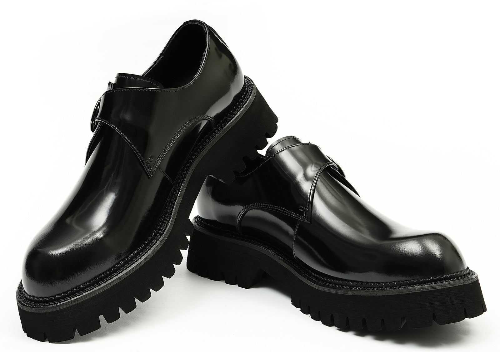 Mocasines con hebilla y suela gruesa a la moda para hombre