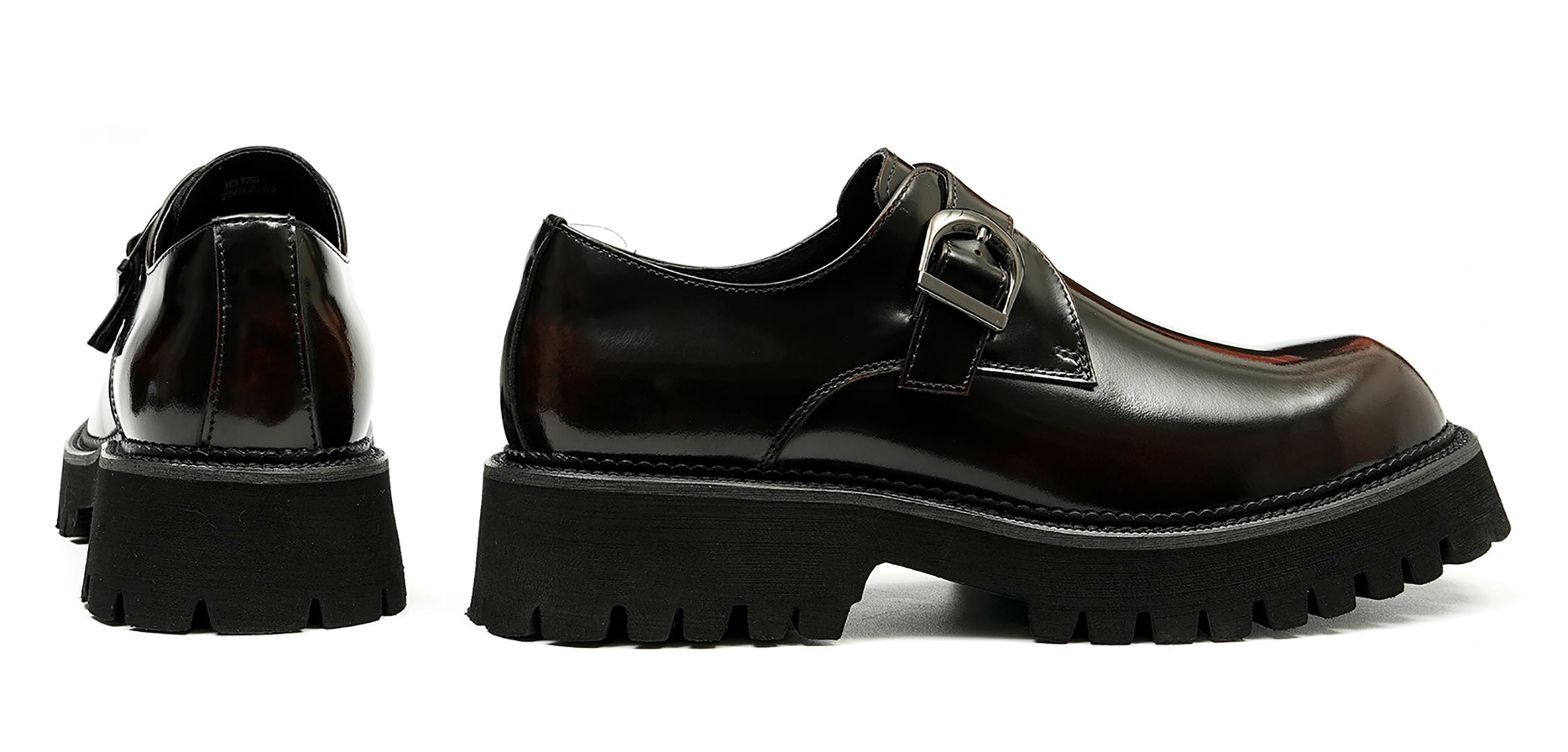 Mocasines con hebilla y suela gruesa a la moda para hombre