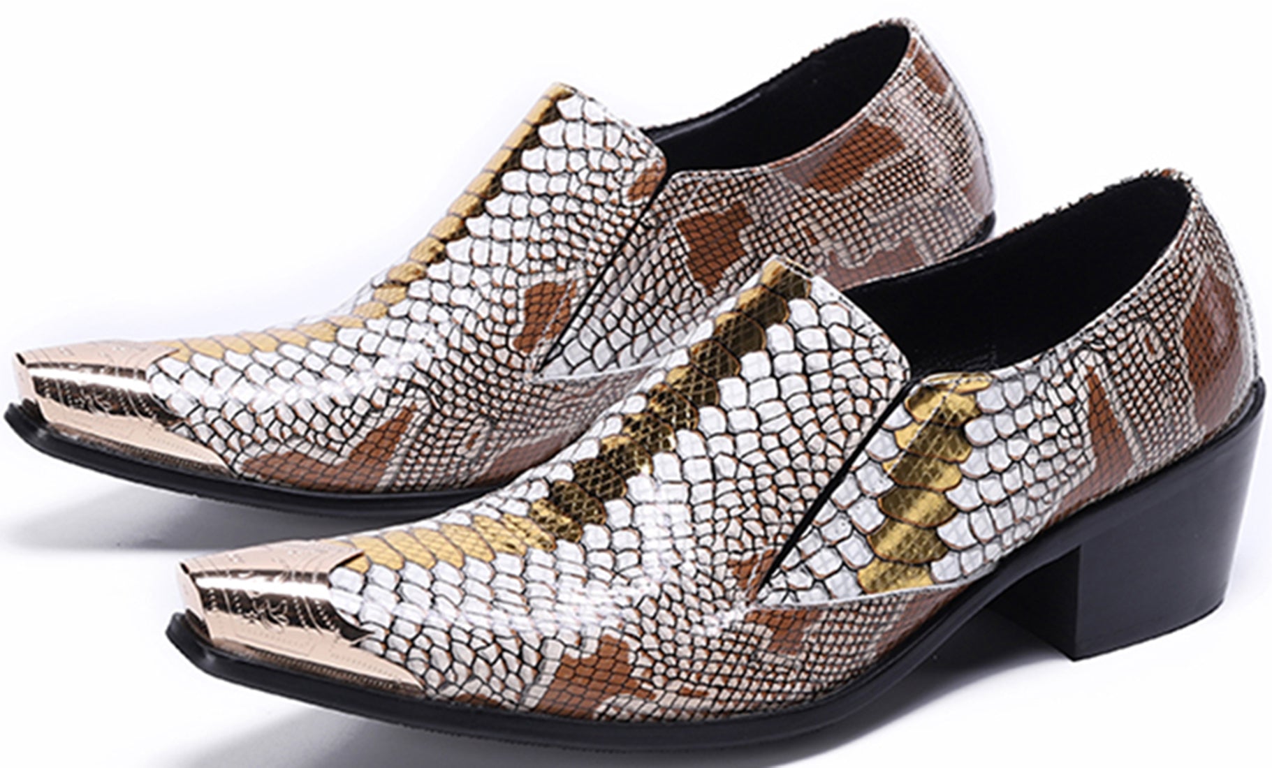 Mocasines occidentales de piel de serpiente con punta de metal para hombre