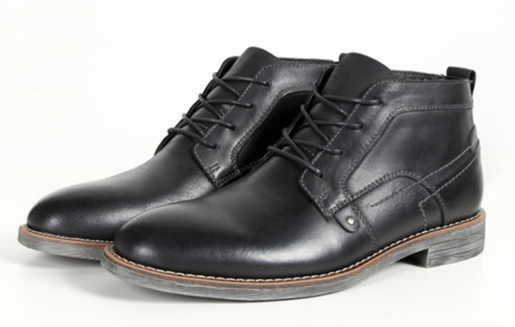 Men's Retro Utility Chukka Boots