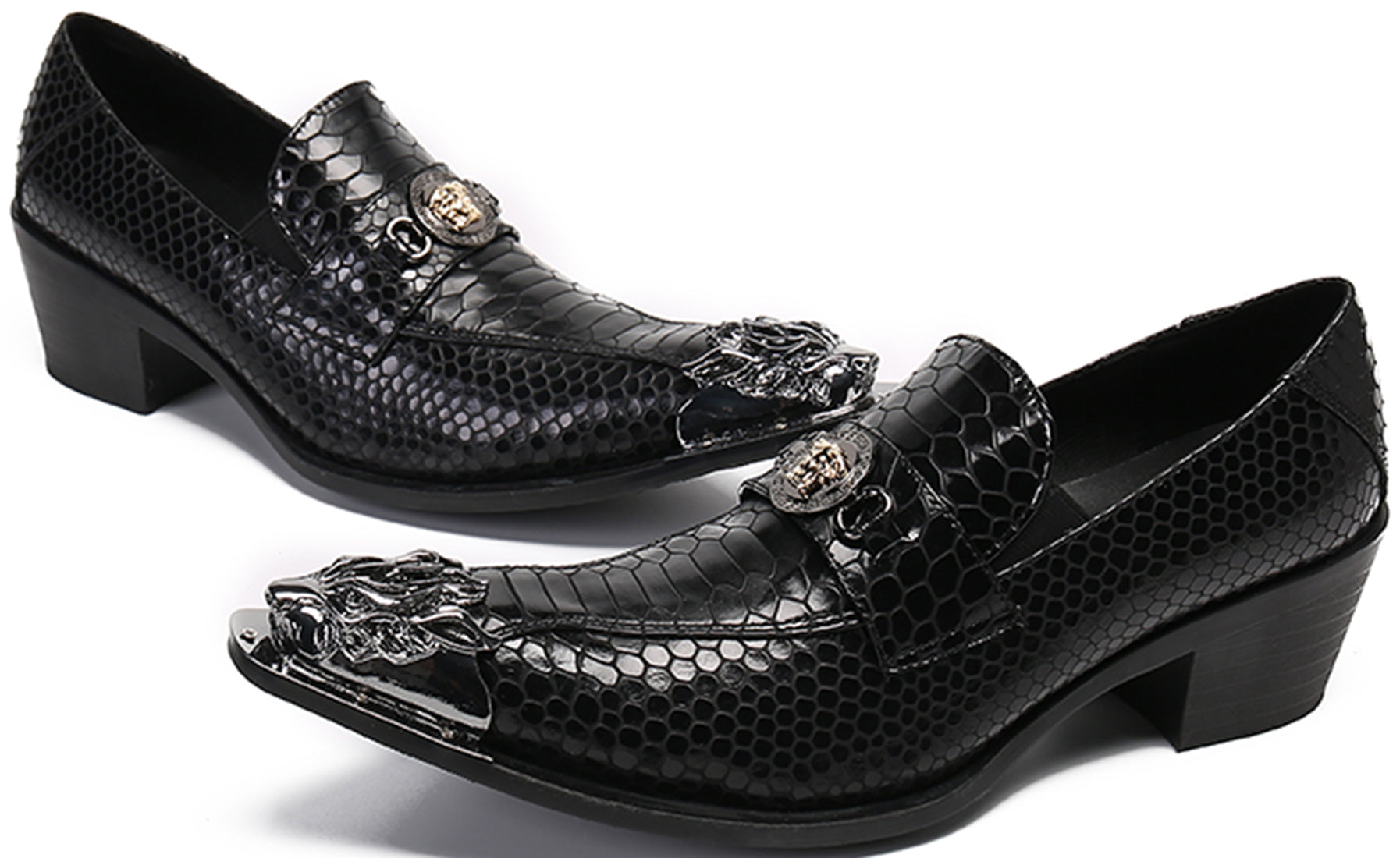 Mocasines estilo western con punta de metal para hombre 
