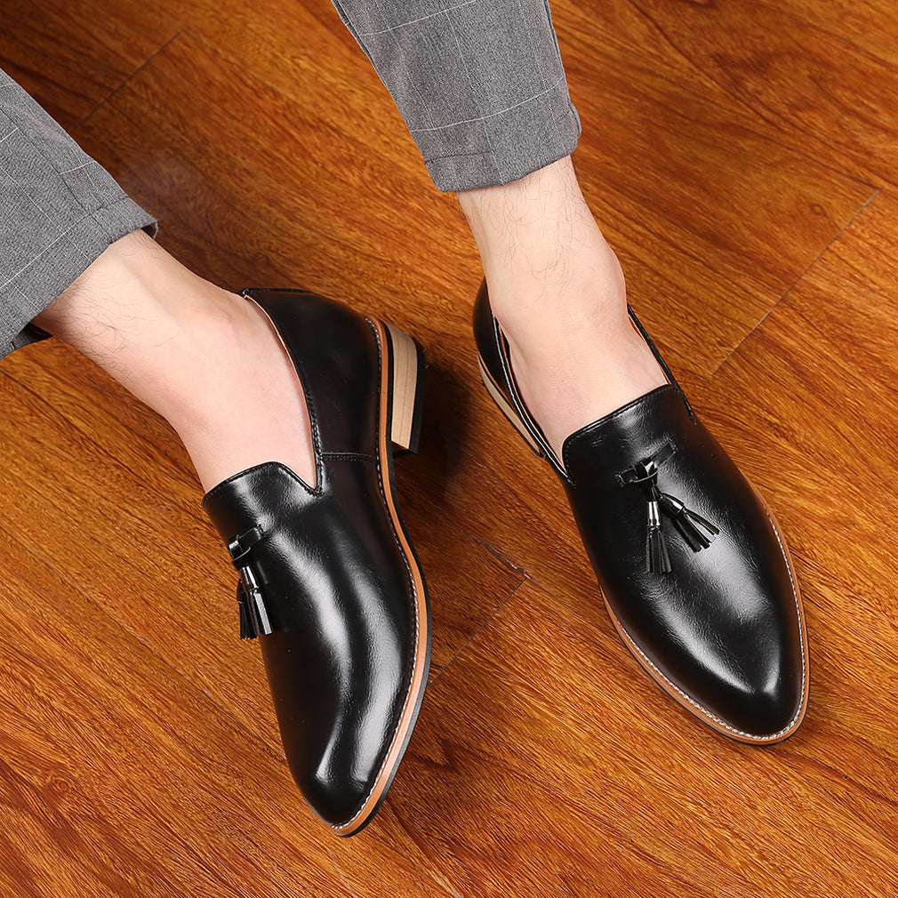 Mocasines clásicos con borlas lisas para hombre 