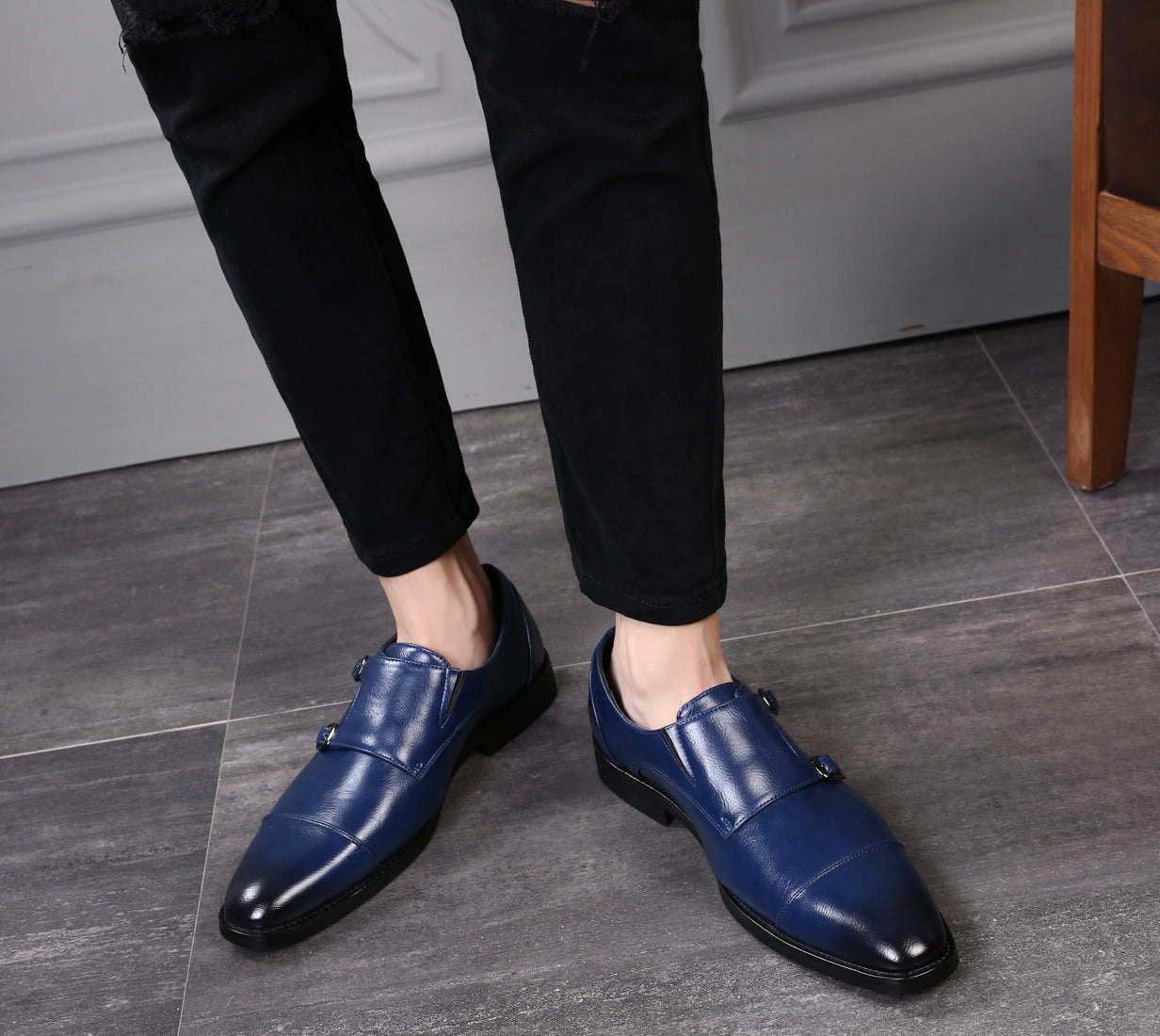 Mocasines con puntera y tira tipo monje para hombre