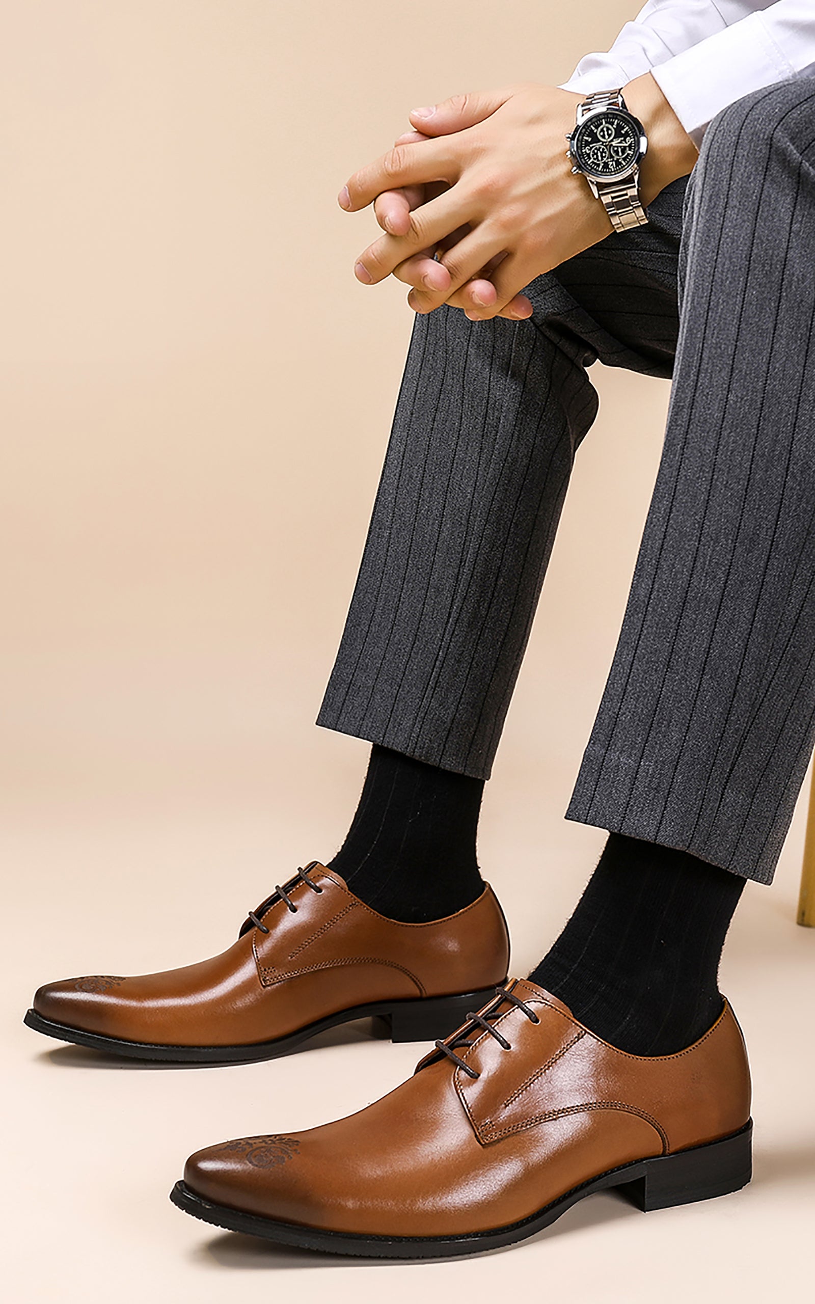 Derby de cuero cómodo Brogues para hombre 