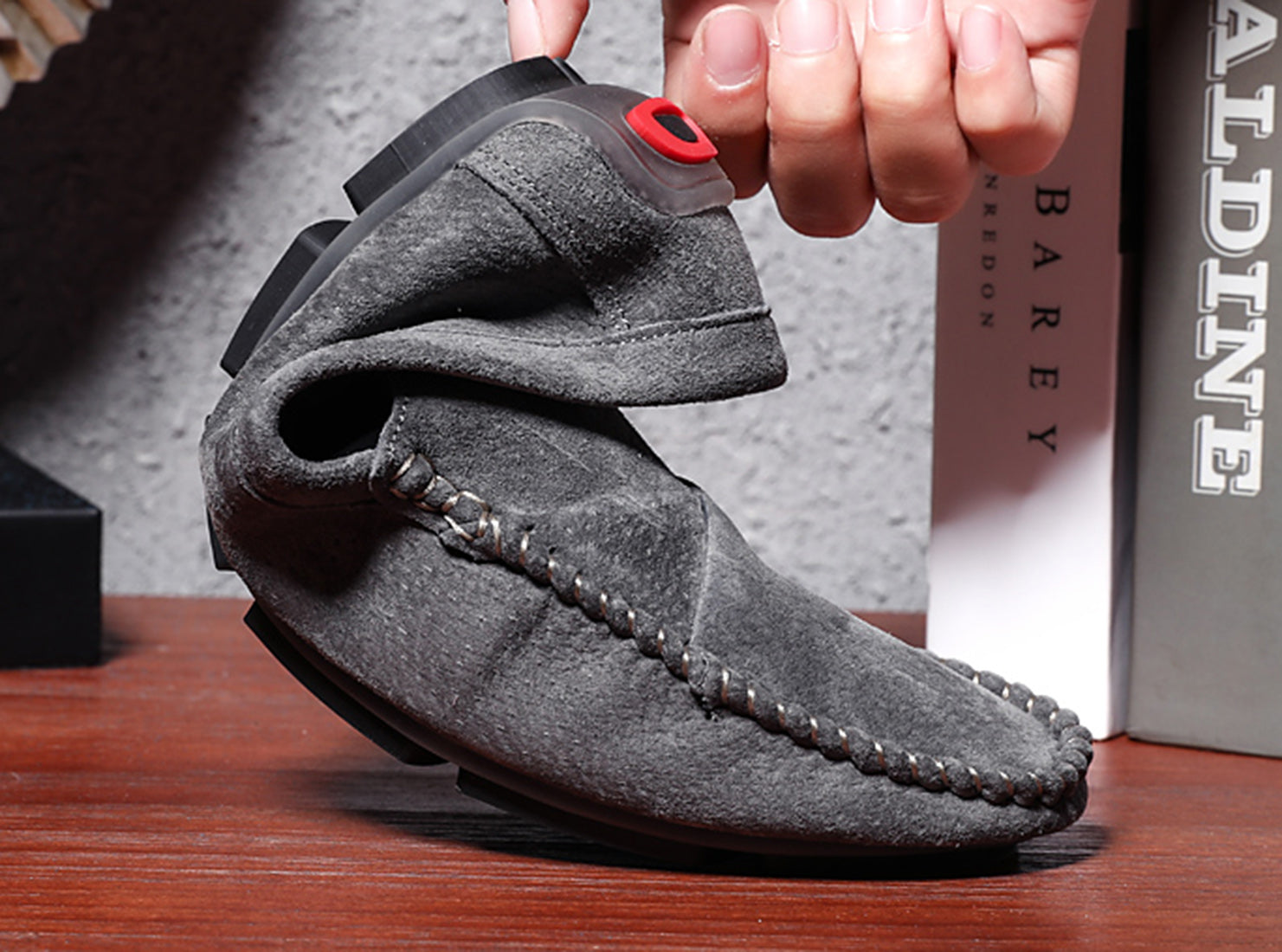 Mocasines de conducción con costuras de ante para hombre