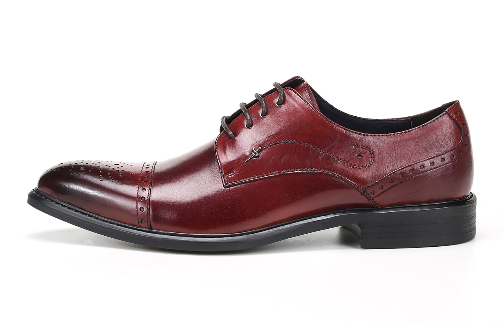 Derby de cuero con punta puntiaguda para hombre