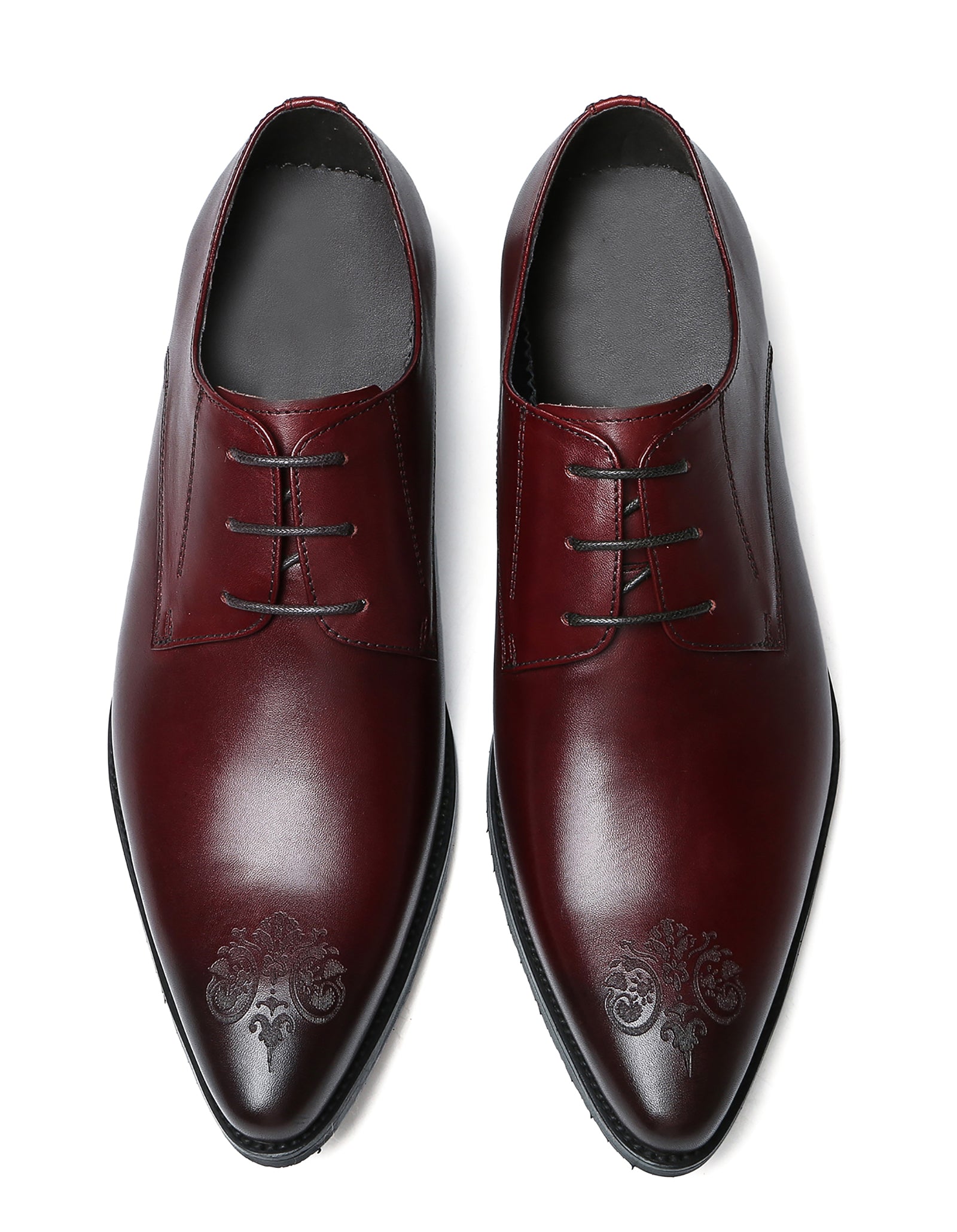 Derby de cuero cómodo Brogues para hombre 
