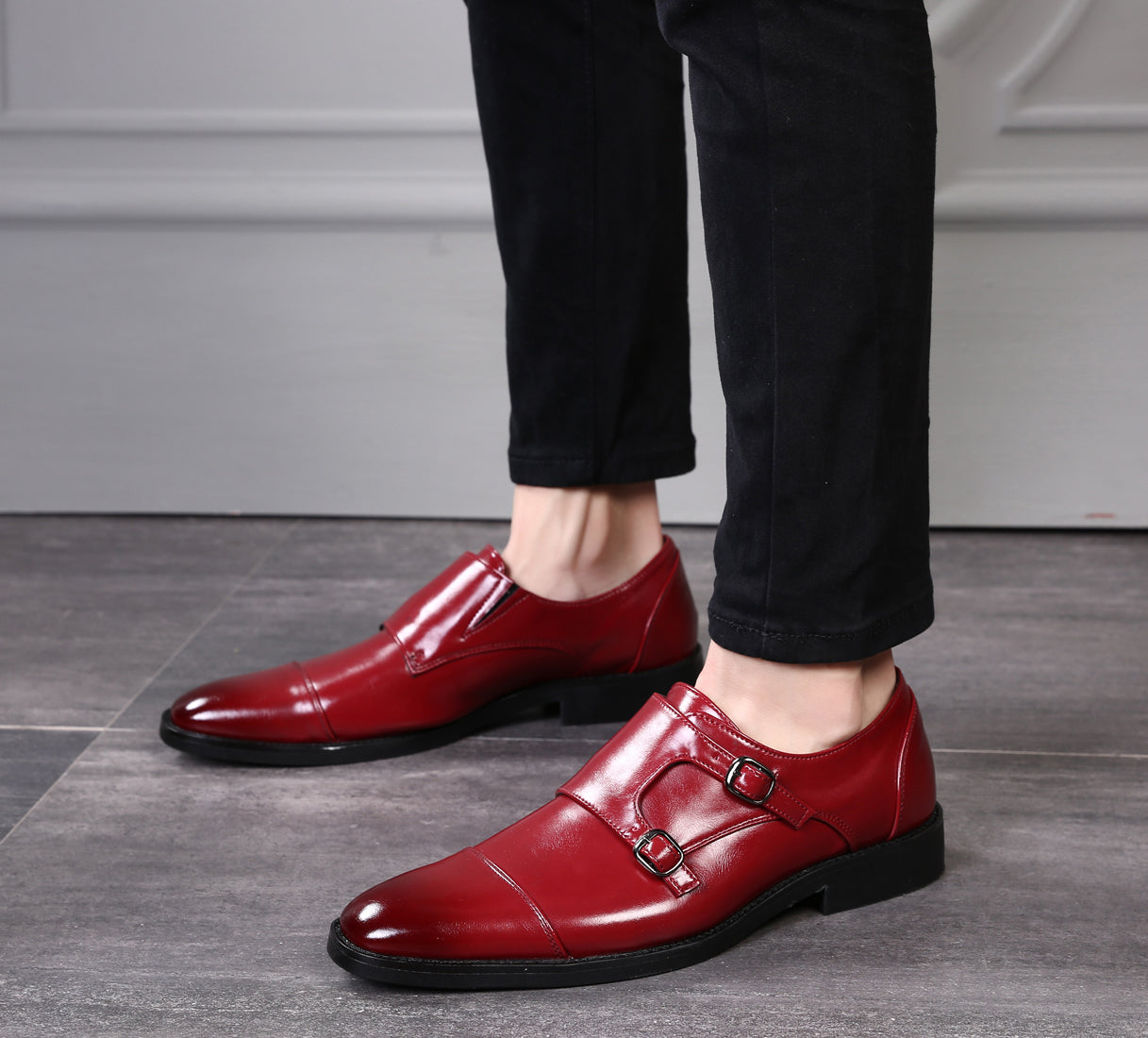 Mocasines con puntera y tira tipo monje para hombre