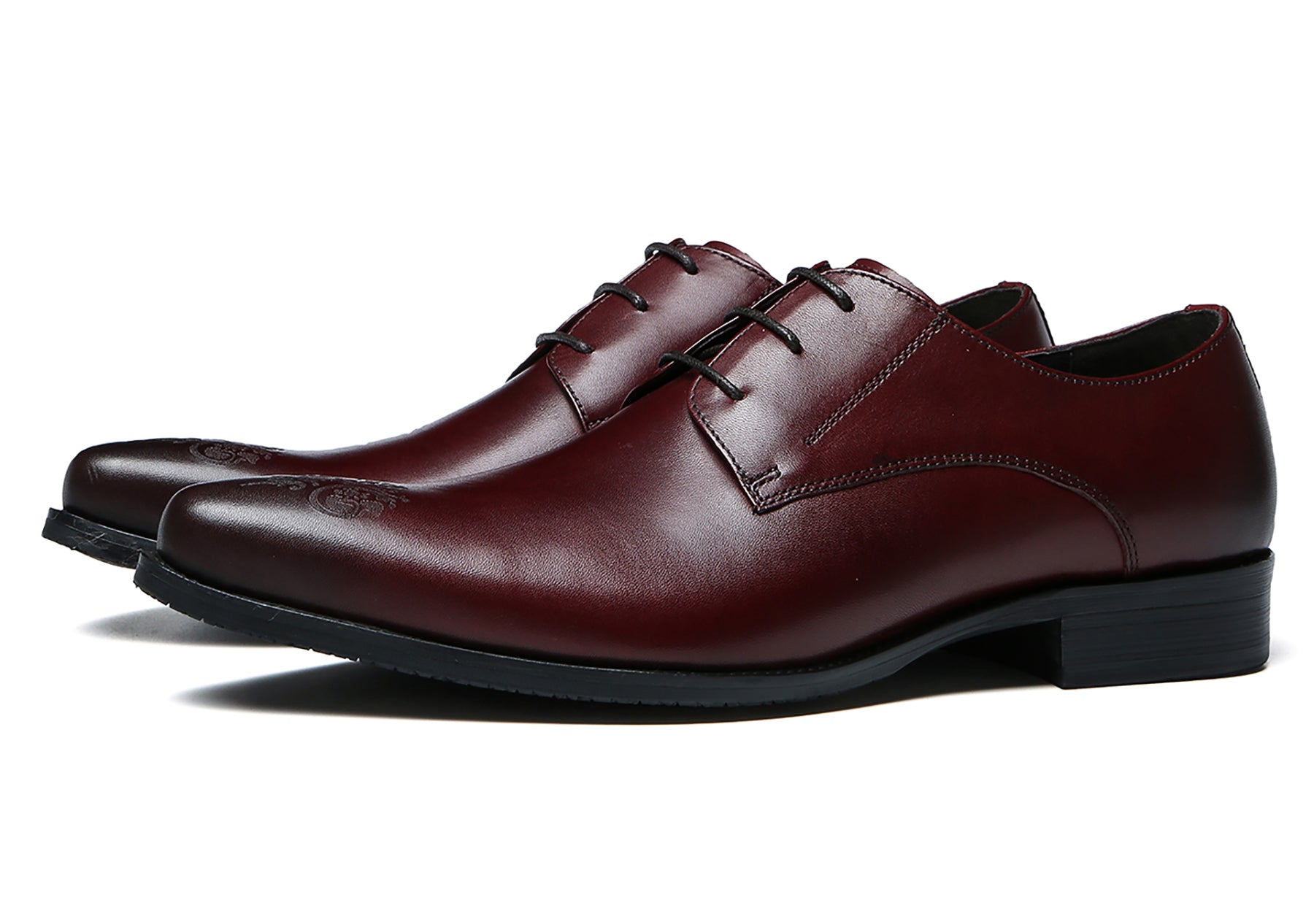 Derby de cuero cómodo Brogues para hombre 