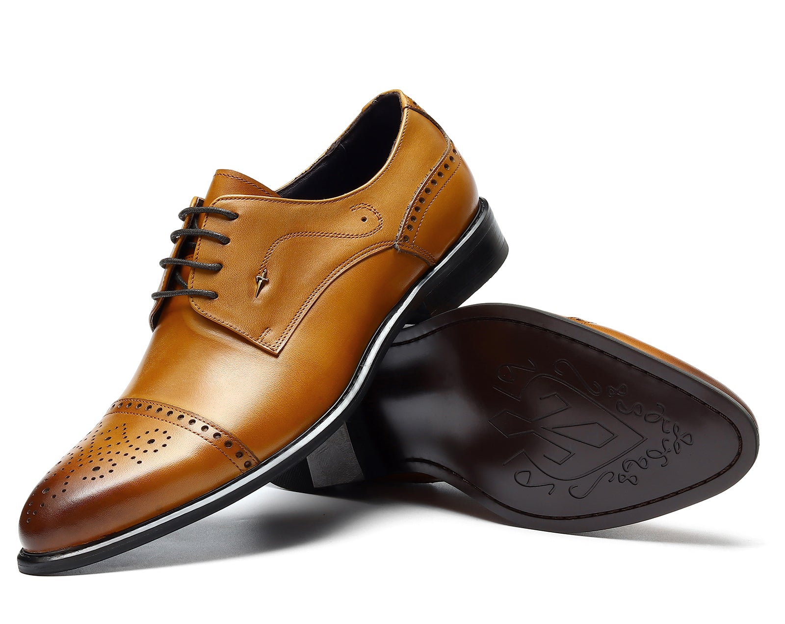 Derby de cuero con punta puntiaguda para hombre
