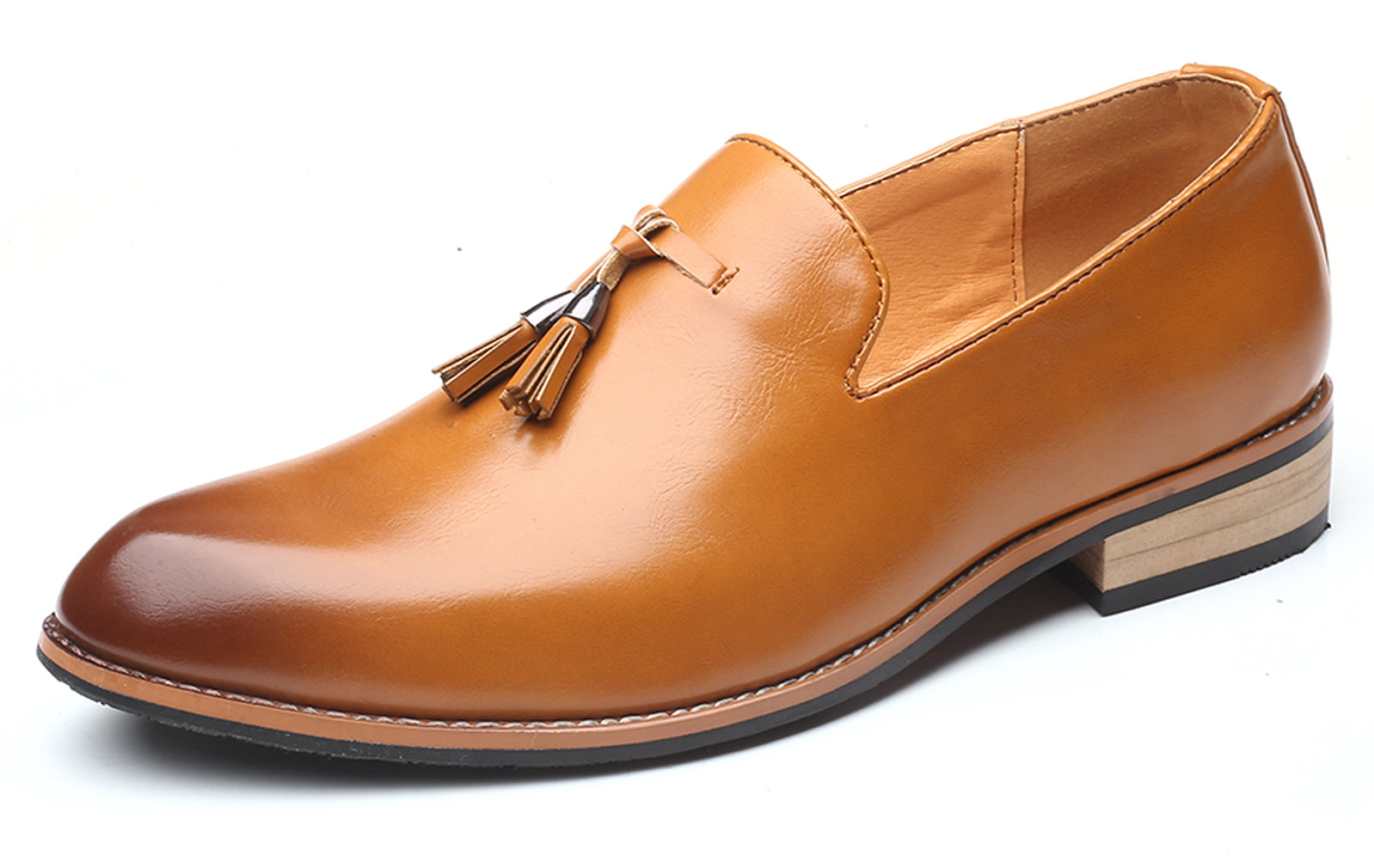 Mocasines clásicos con borlas lisas para hombre 